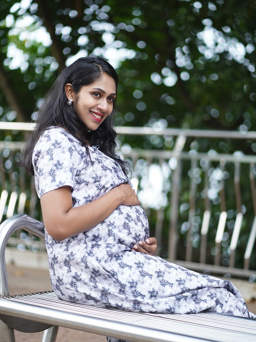 Maternity Short Night Gown- Dabe Black