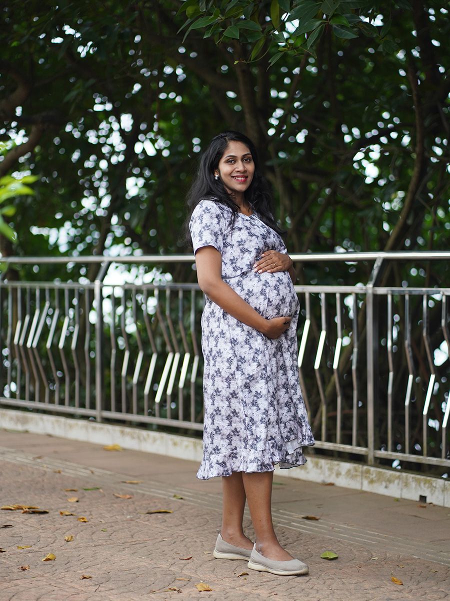 Maternity Short Night Gown- Dabe Black