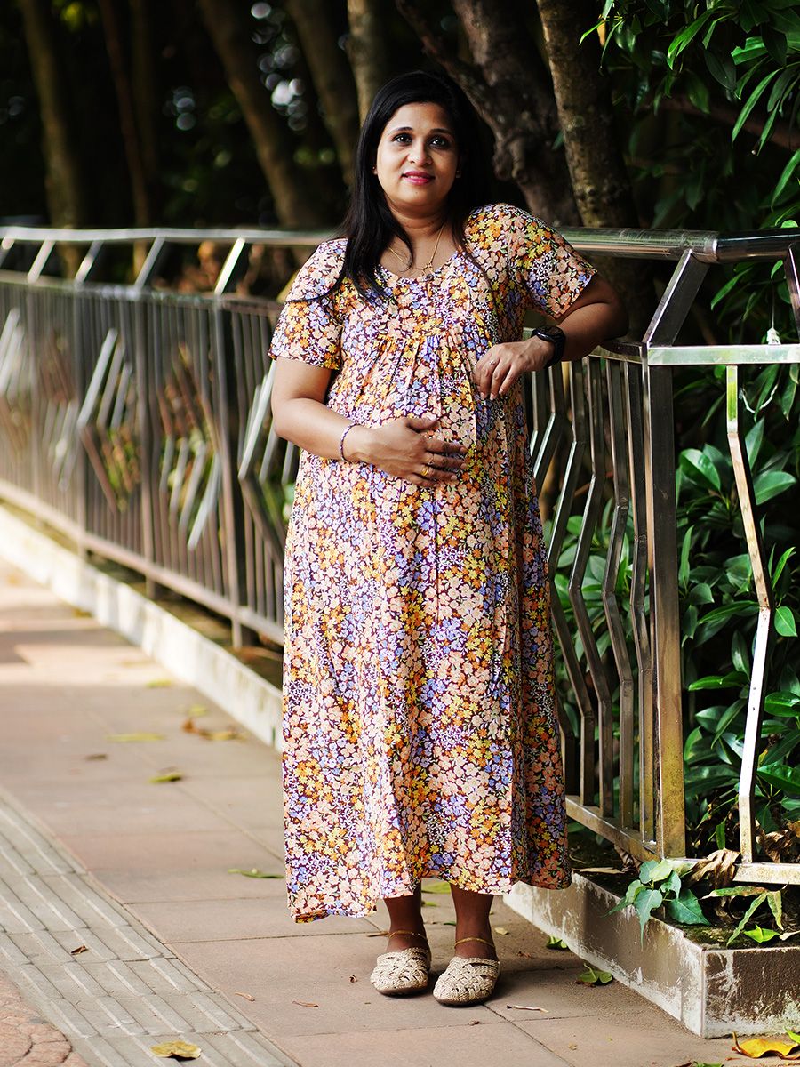 Maternity Short Night Gown- Dara Brown