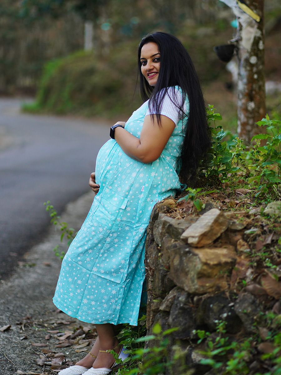 Maternity Short Dress- Dyla Blue