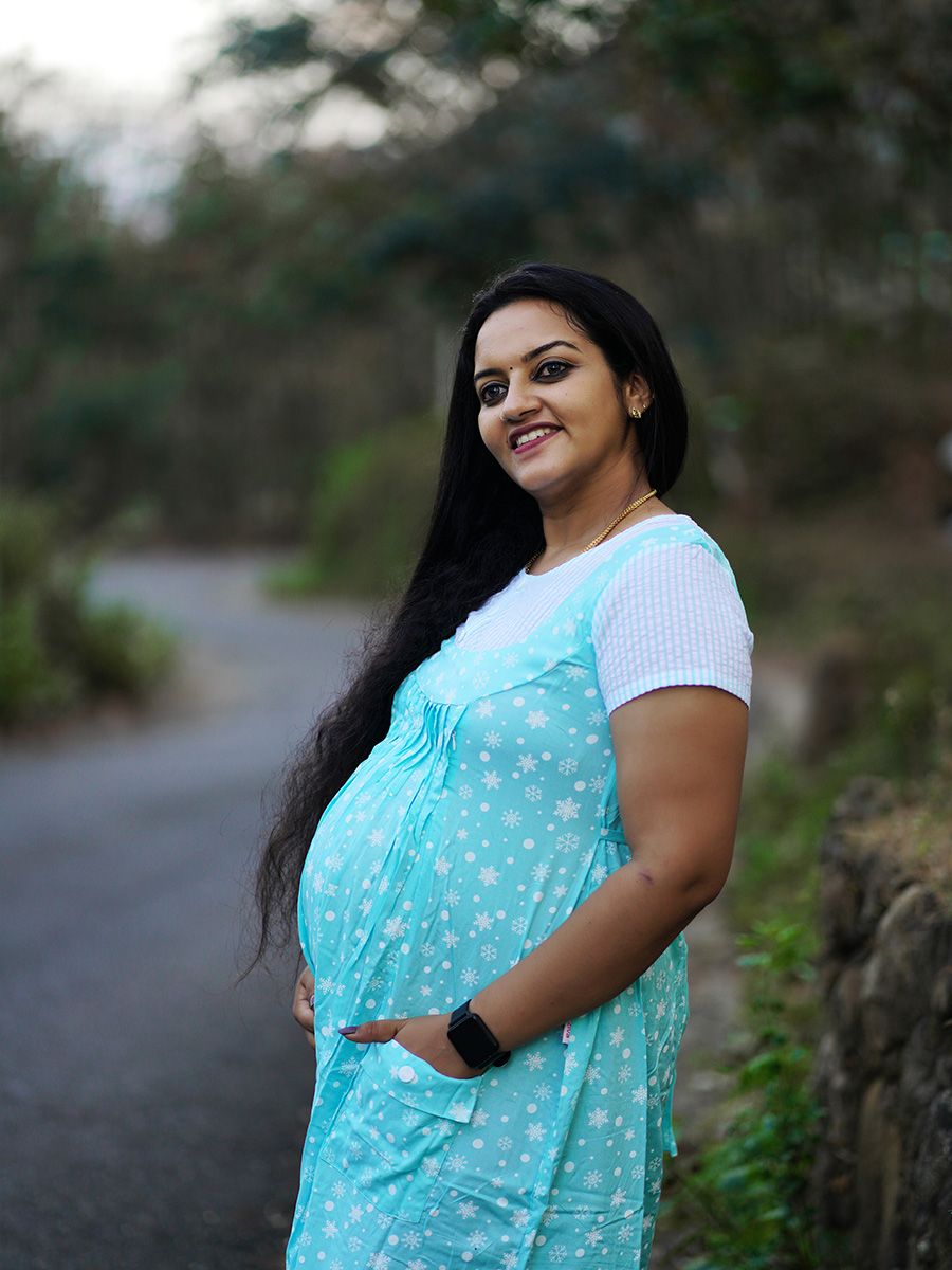 Maternity Short Dress- Dyla Blue