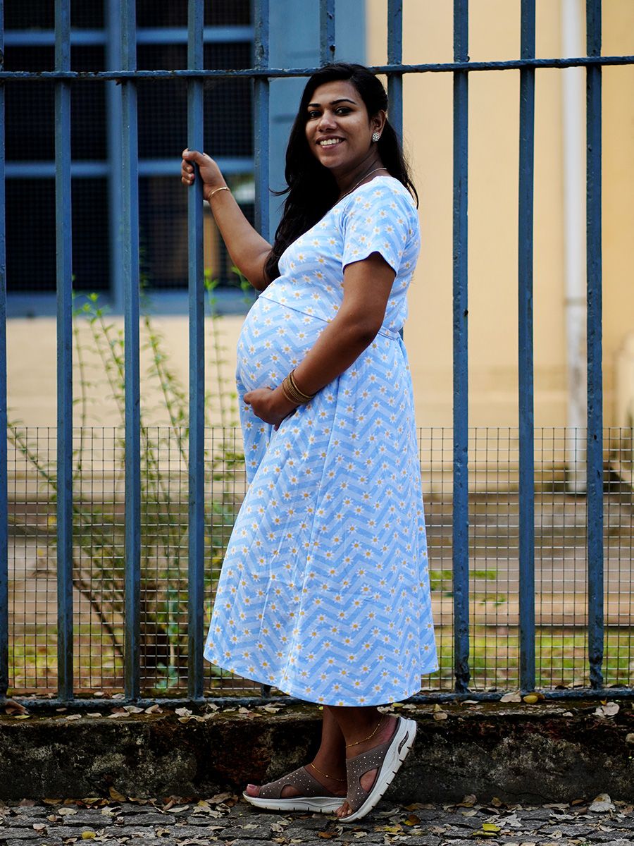 Maternity Knit Gown Gilda Blue Flower