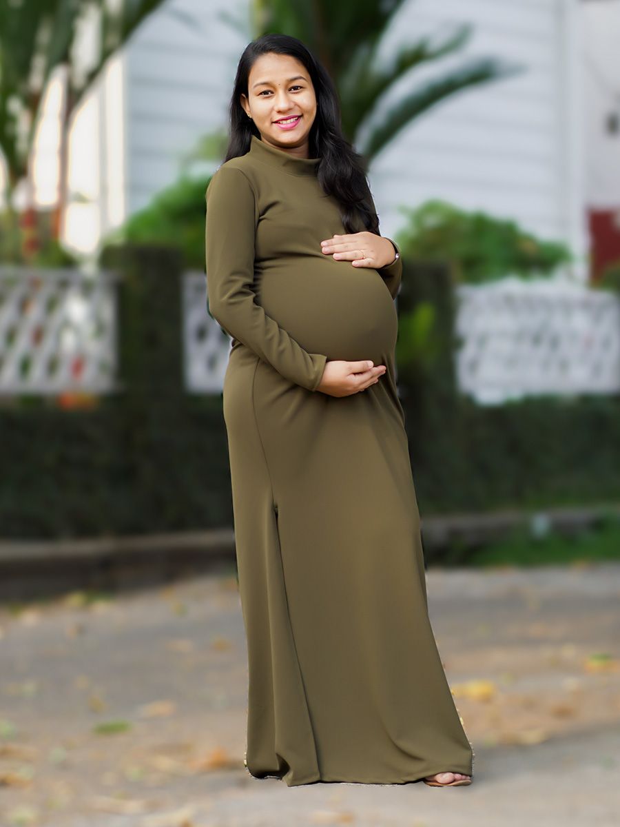 Maternity Photoshoot Knit Gown - Green