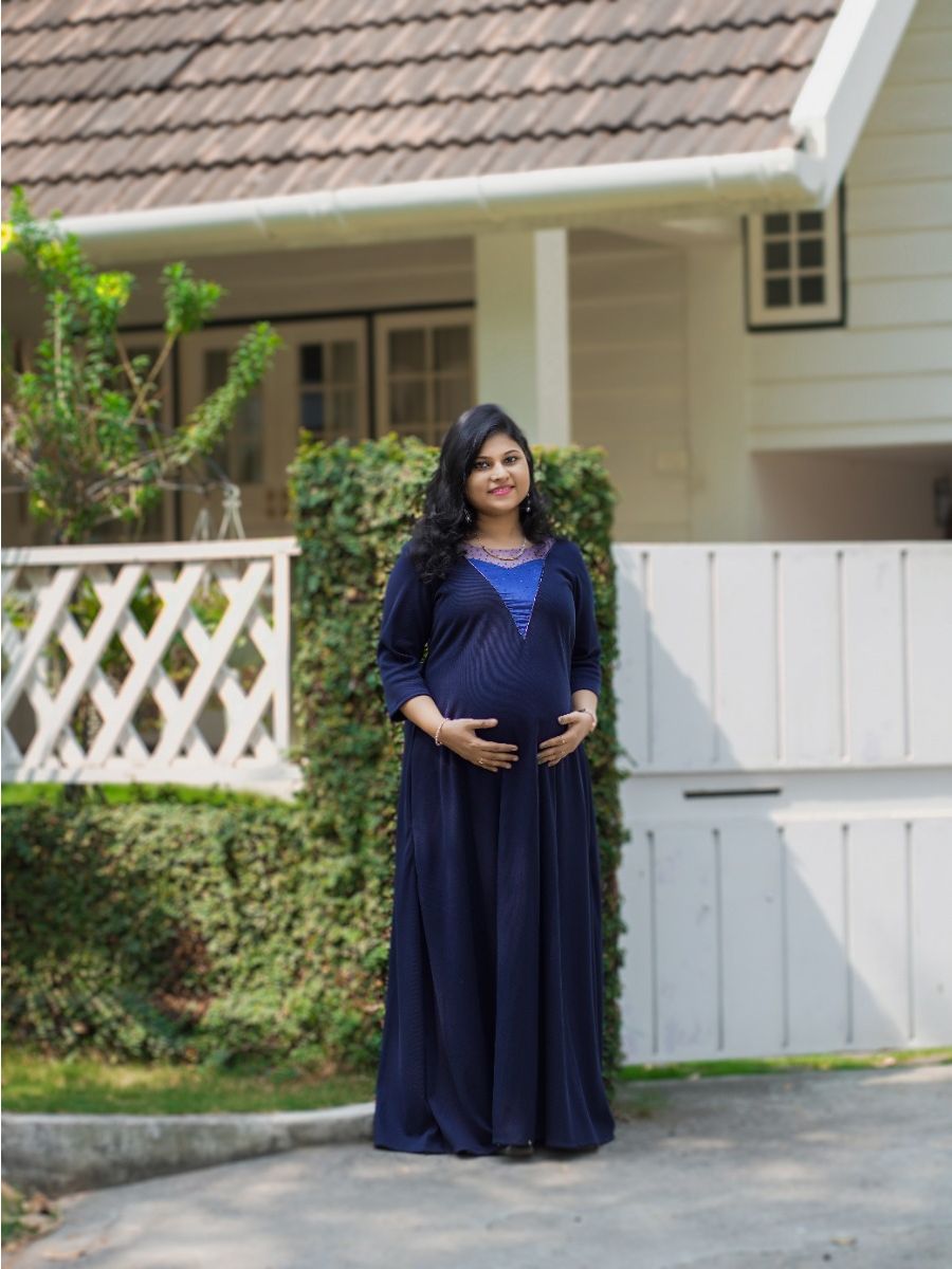 Maternity Photoshoot Knit Gown - Blue