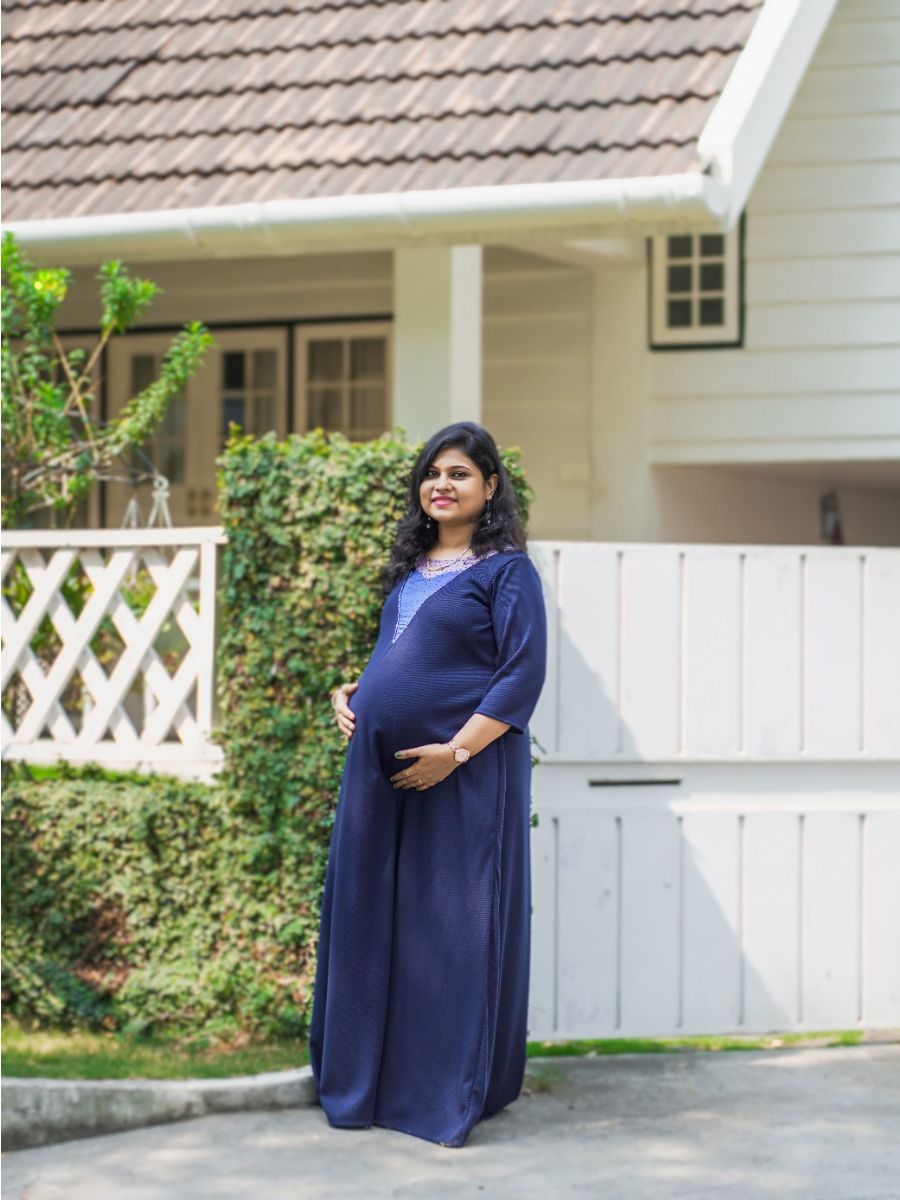 Maternity Photoshoot Knit Gown - Blue
