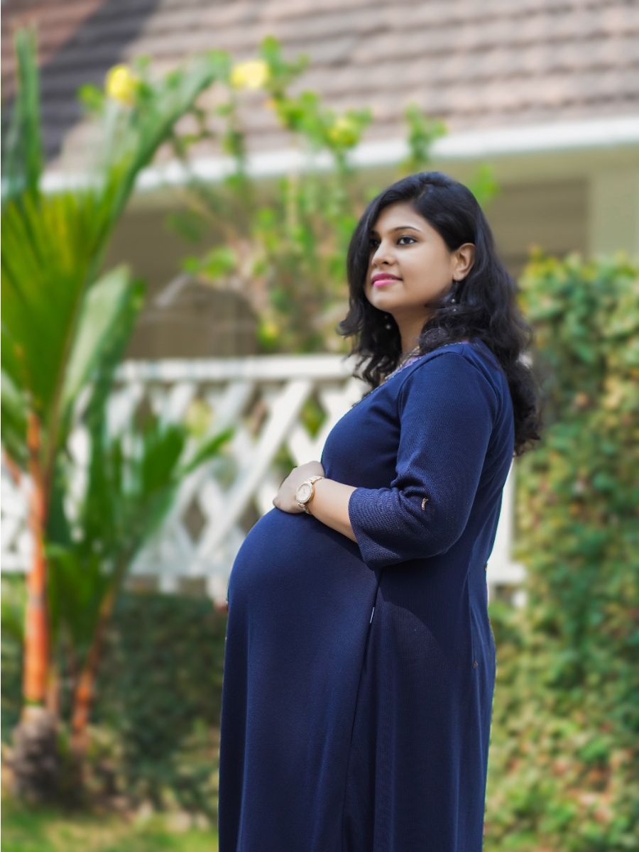 Maternity Photoshoot Knit Gown - Blue