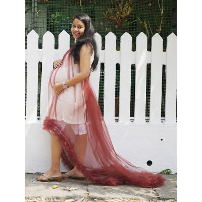 Maternity Photoshoot white & Brown Knit dress