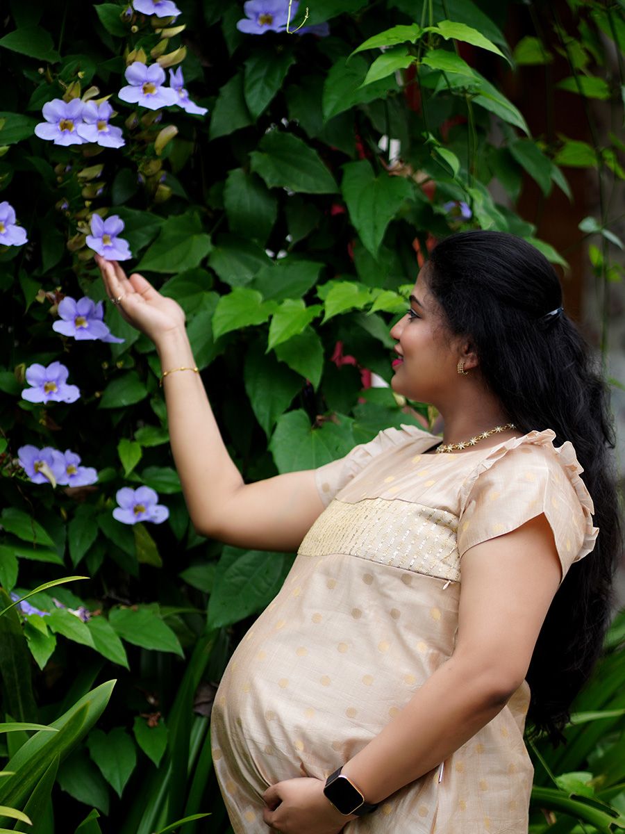 Maternity Short Dress - Onam Jael Cream