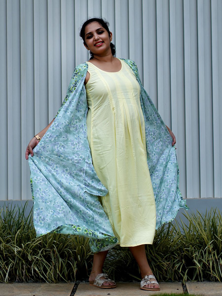 Maternity Floral Printed Jacket with Inner- Rachi L Green