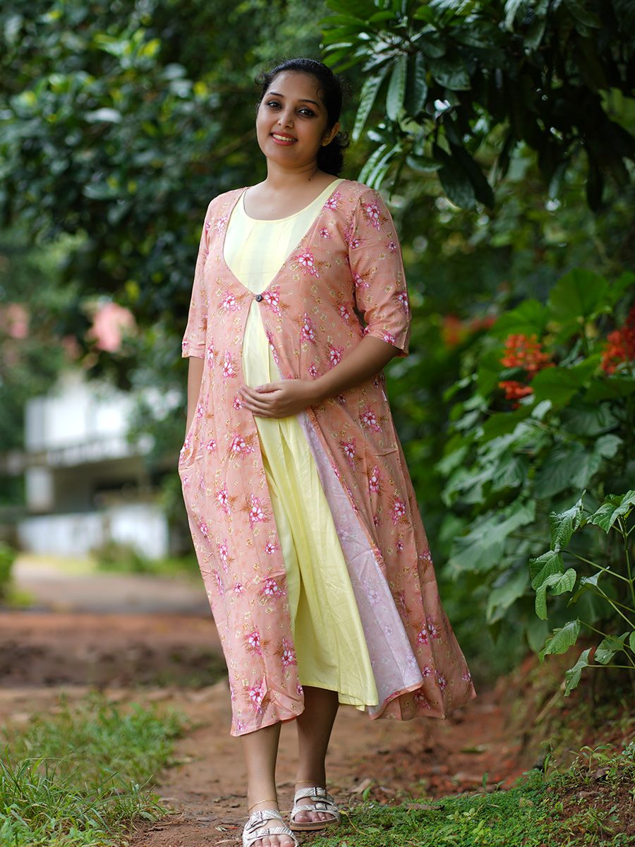 Maternity Floral Printed Jacket with Inner- Rachi Peach