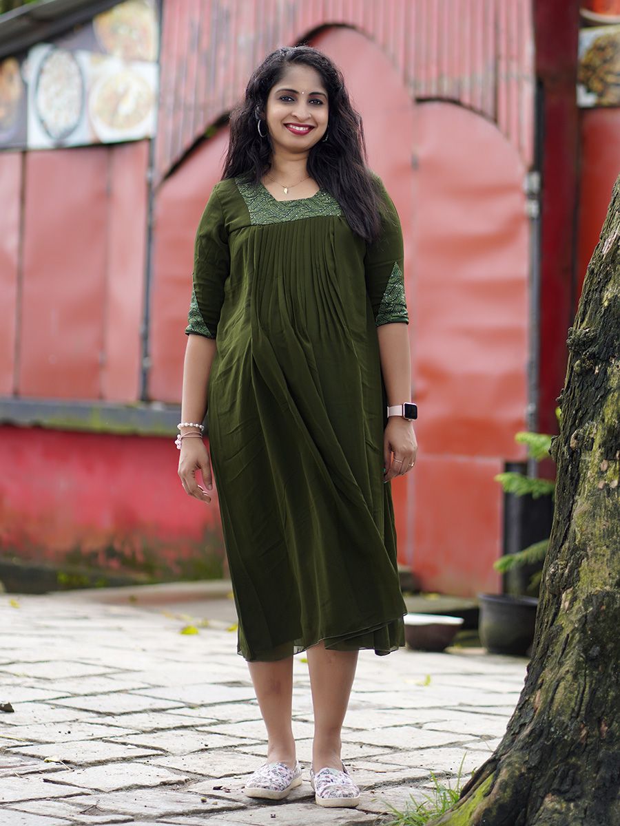 Maternity Partywear short Gown- Green