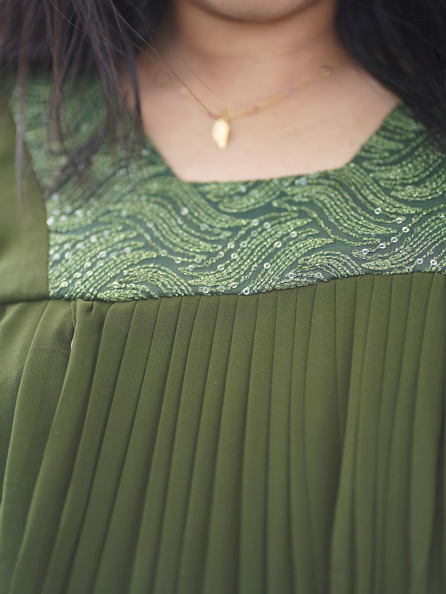 Maternity Partywear short Gown- Green