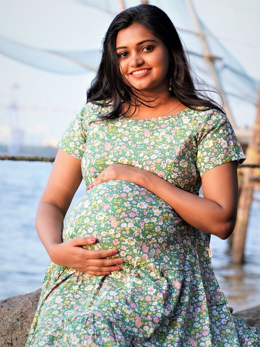 Maternity Short Night Gown- Floral (Light Green)