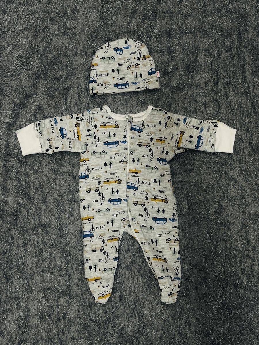 Baby Sleepsuit/Cap Boy Car Print - Grey