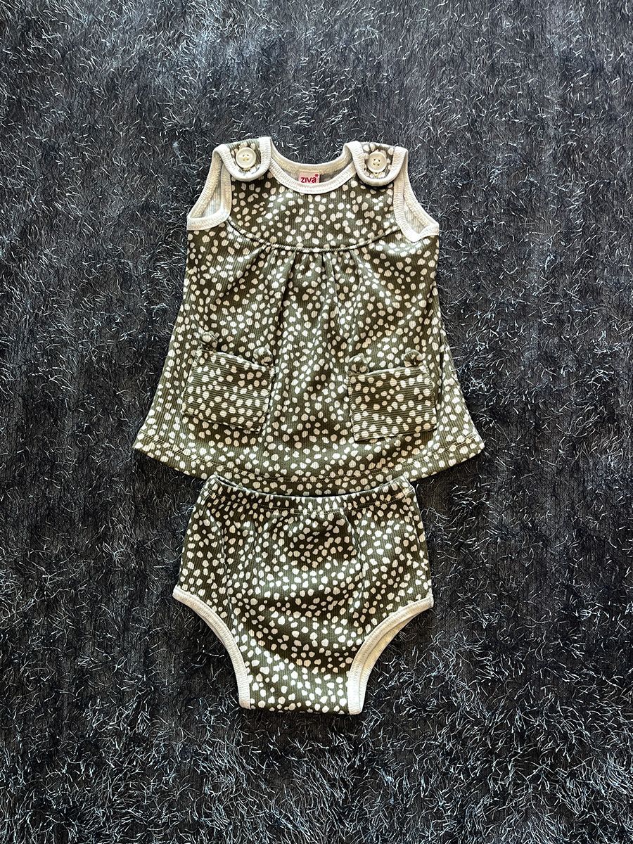 Baby Girl Frock Knitted with Panty Green