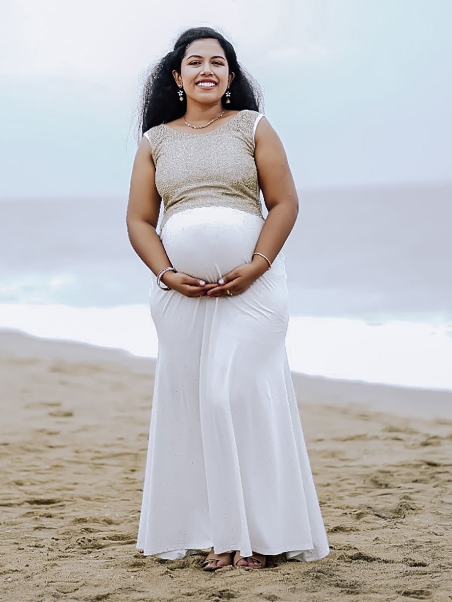 Maternity photoshoot gown knit offwhite+golden