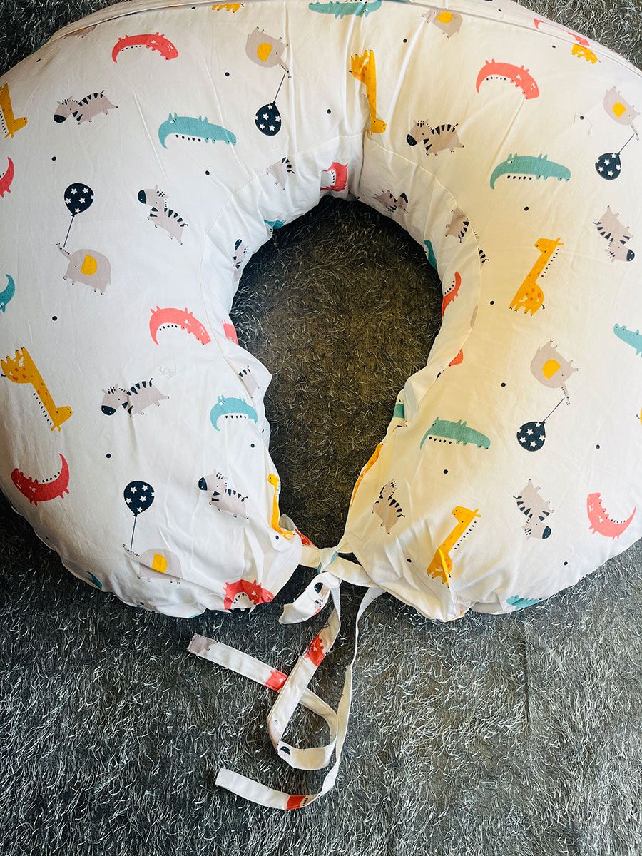 Ziva Feeding Pillow Animal Print