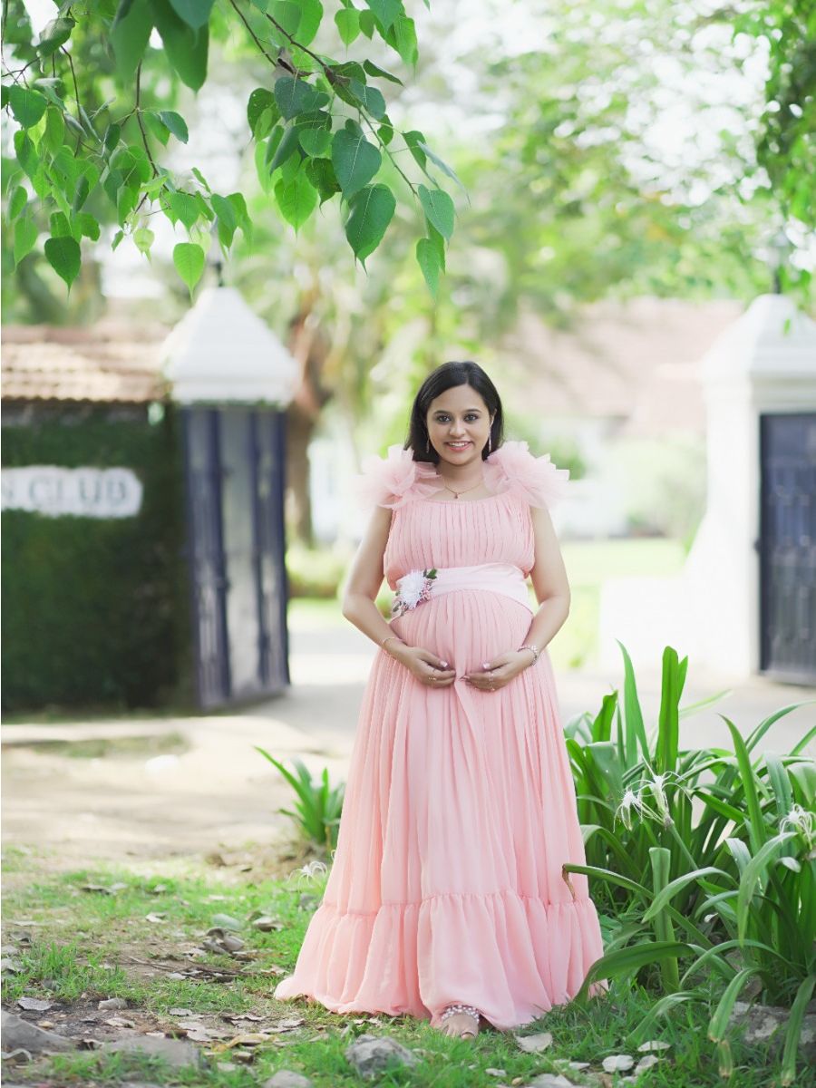 Maternity Photoshoot Gown Georgette Peach