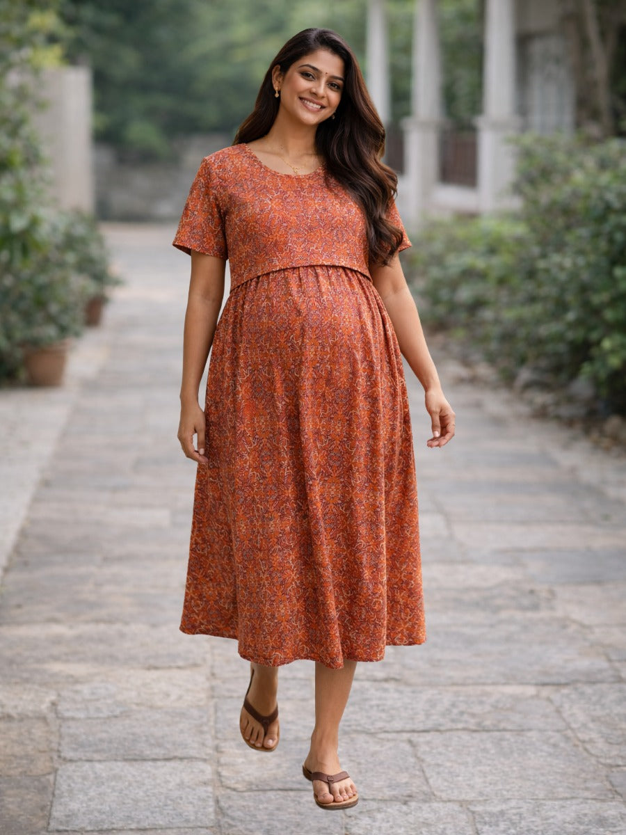 Ziva Deep Maroon Paisley Zipless Nursing & Maternity Gathered Dress with Pockets