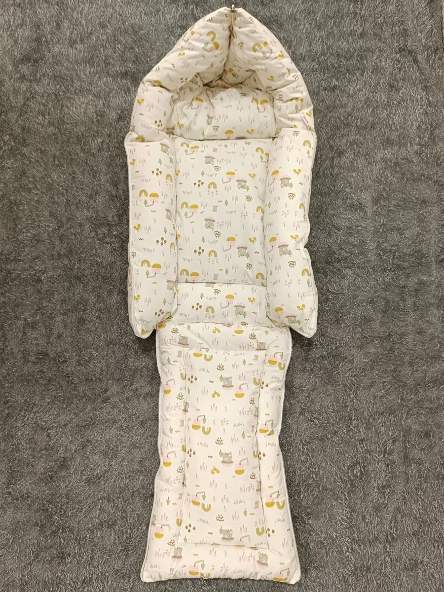 Premature Baby Bed-Multi print Offwhite