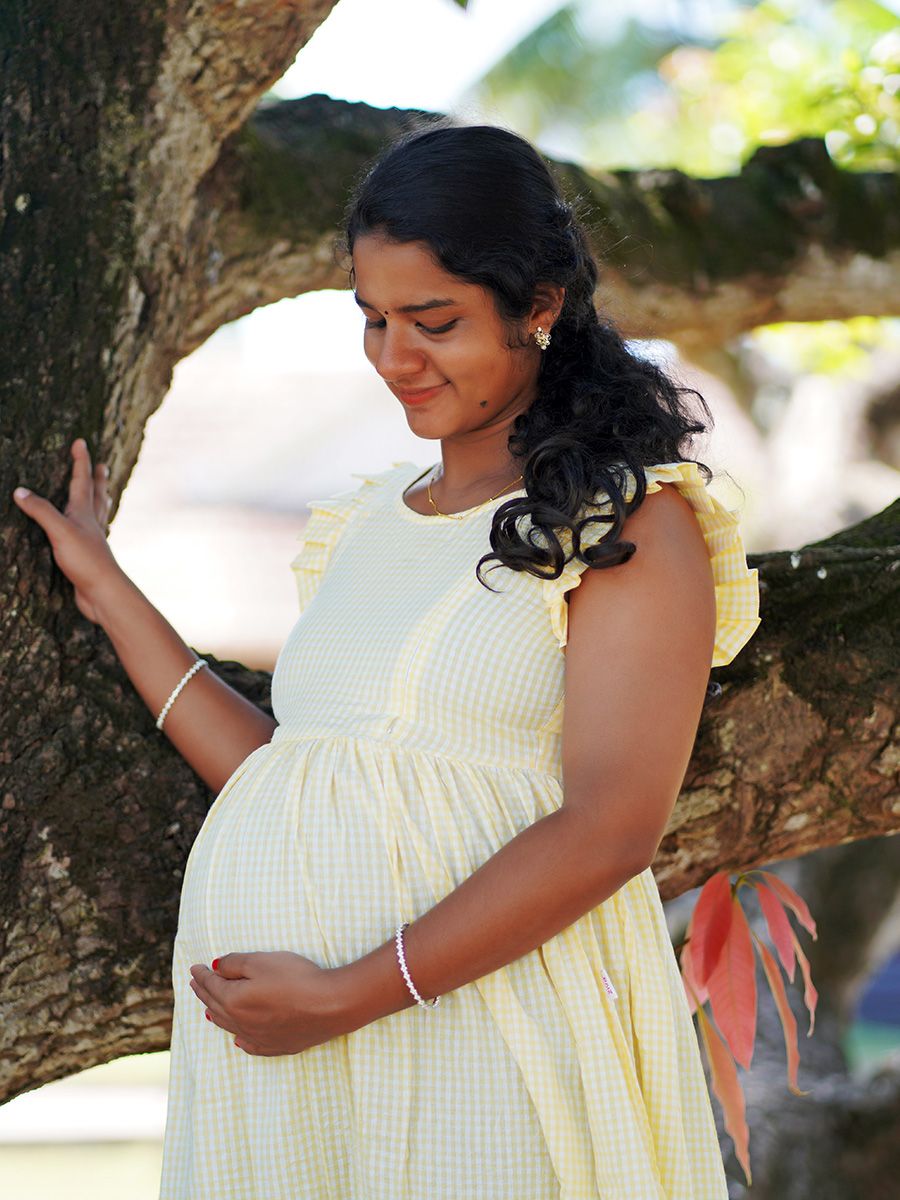 Maternity Short Dress- Checks (L.Yellow)