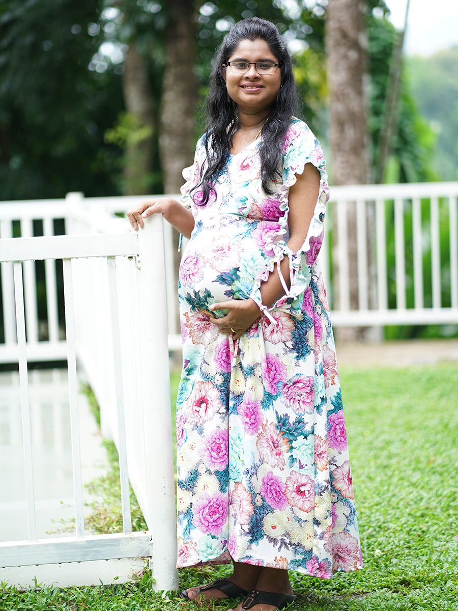 Maternity Photoshoot Gown- floral
