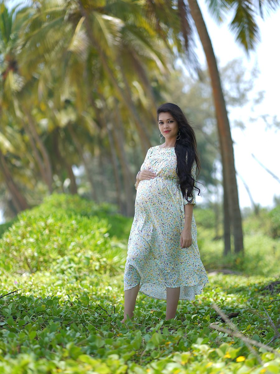 Maternity short Dress- Offwhite floral