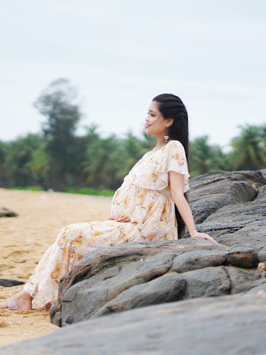 Maternity Photoshoot Gown- yellow floral