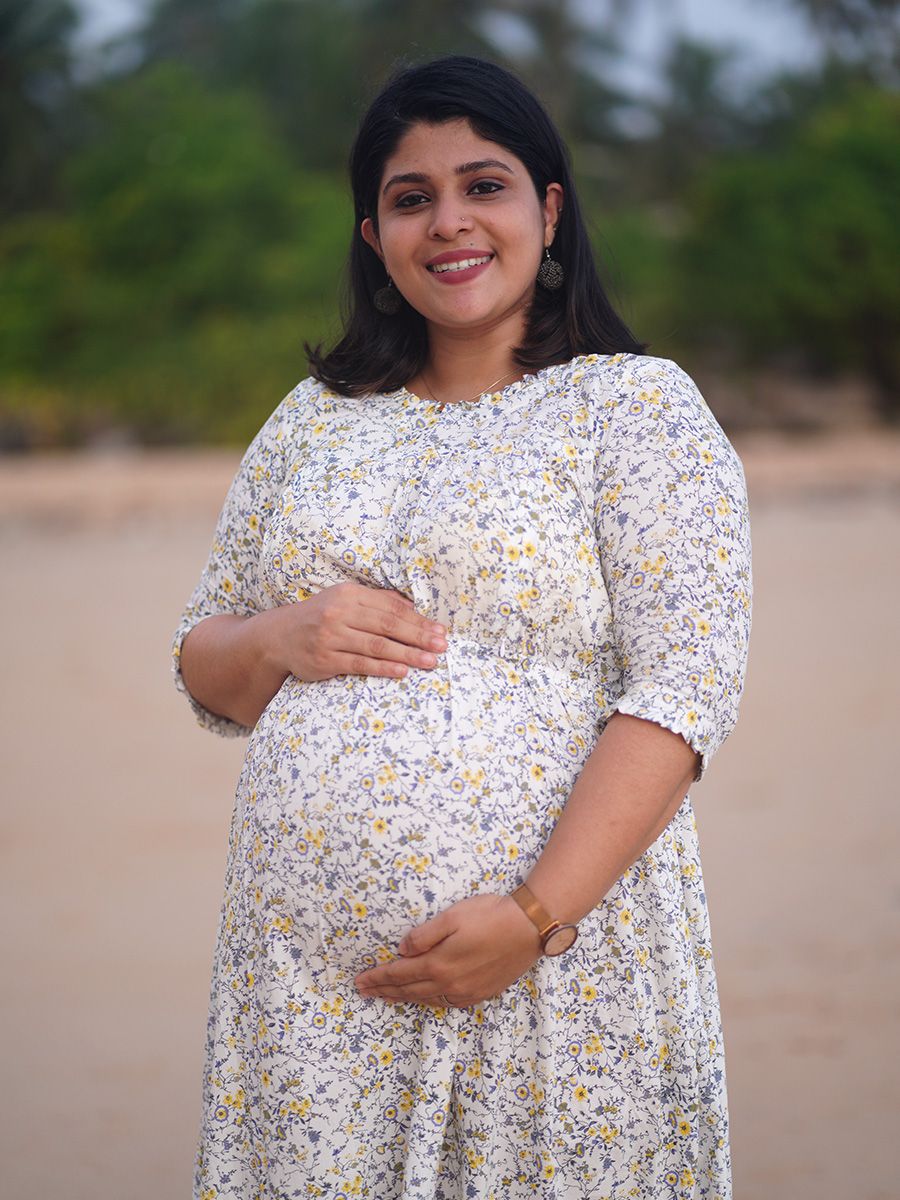 Maternity short Dress- white floral