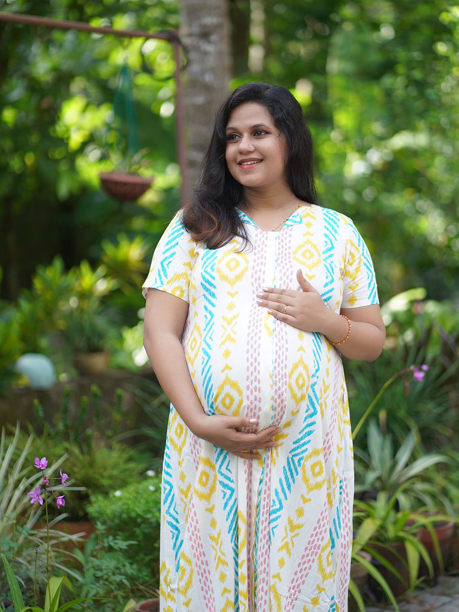 Maternity Full Night Gown- Offwhite Prints