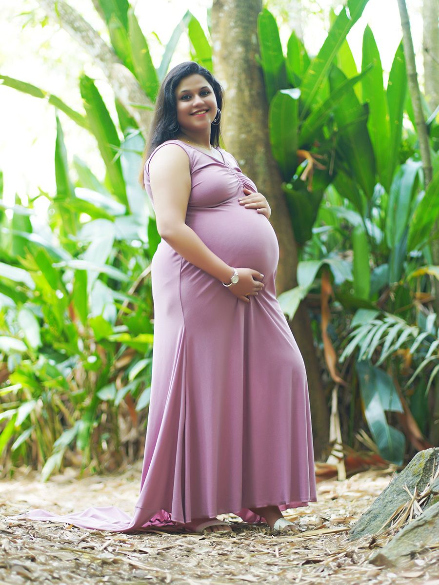 Maternity Photo Gown- Stretchable