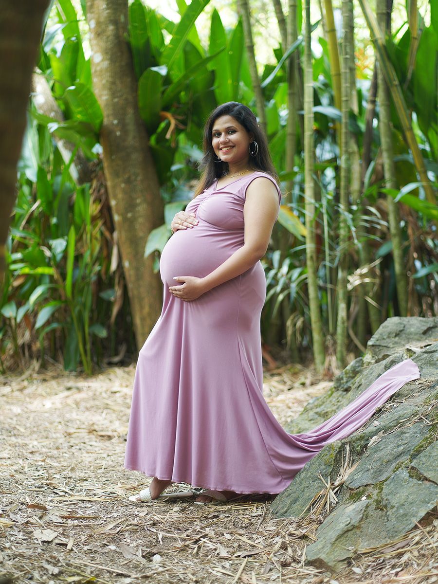 Maternity Photo Gown- Stretchable
