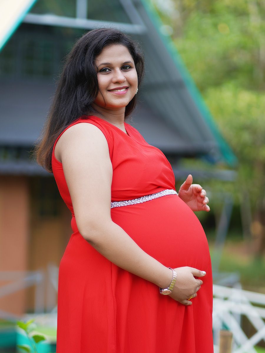 Maternity Photo Gown- Red