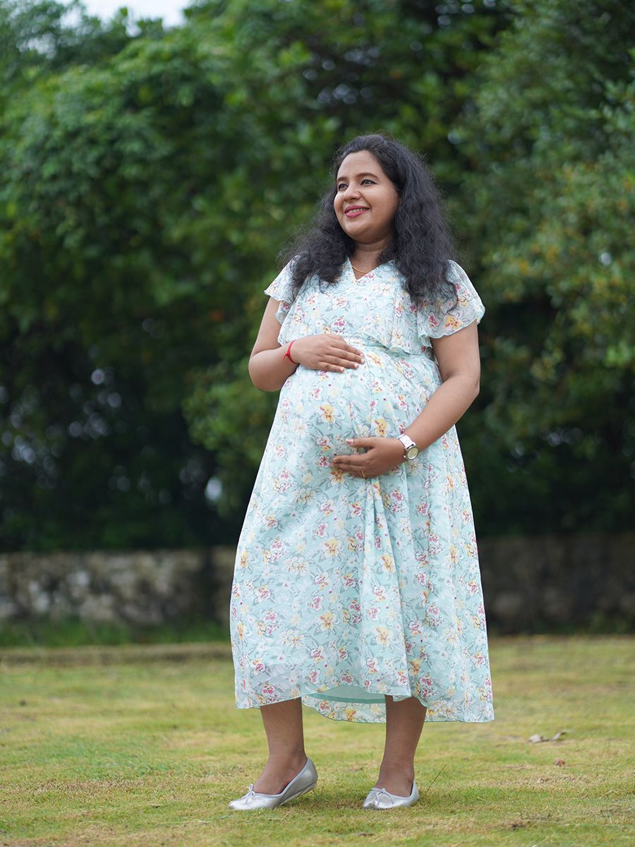 Maternity Short Dress- Floral (Light Green)