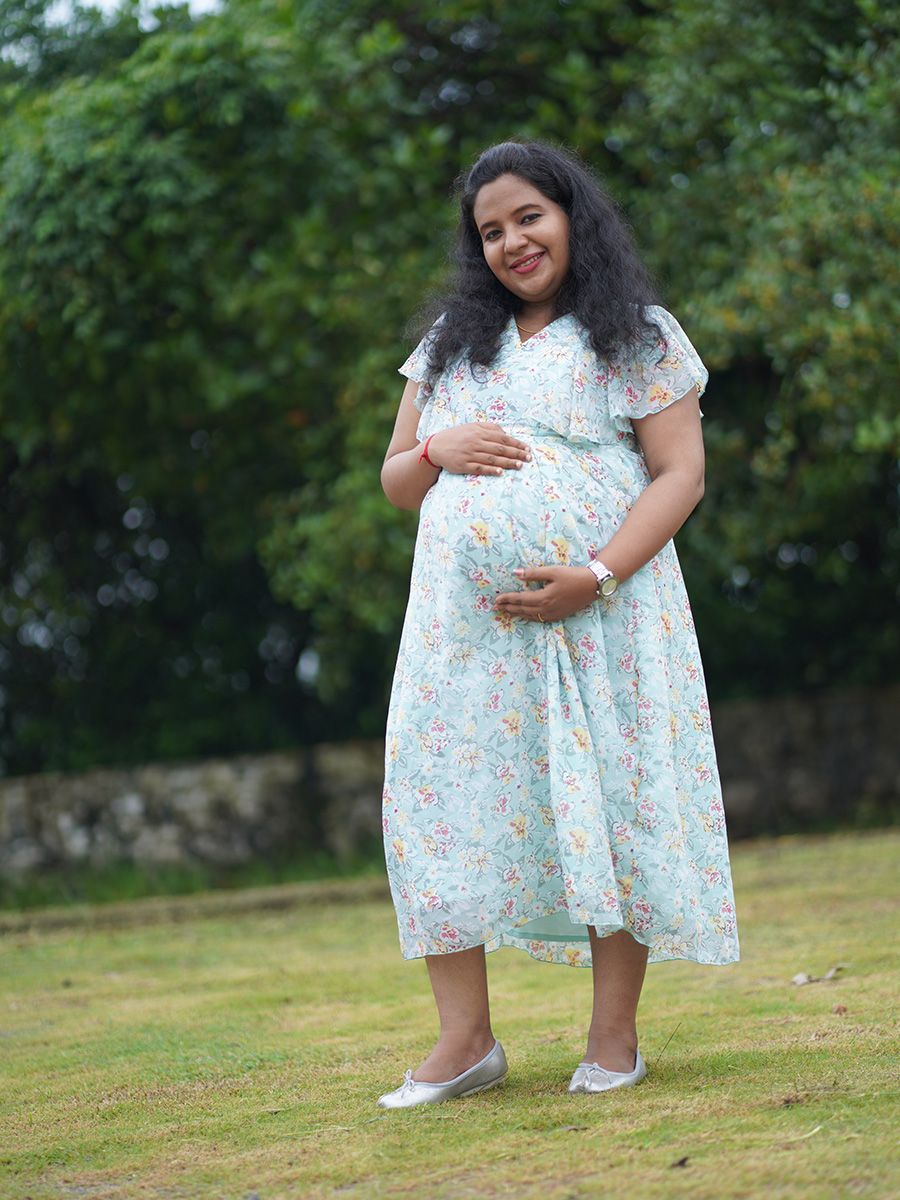 Maternity Short Dress- Floral (Light Green)