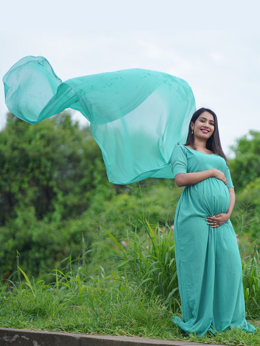 Maternity Fly Gown- Light green