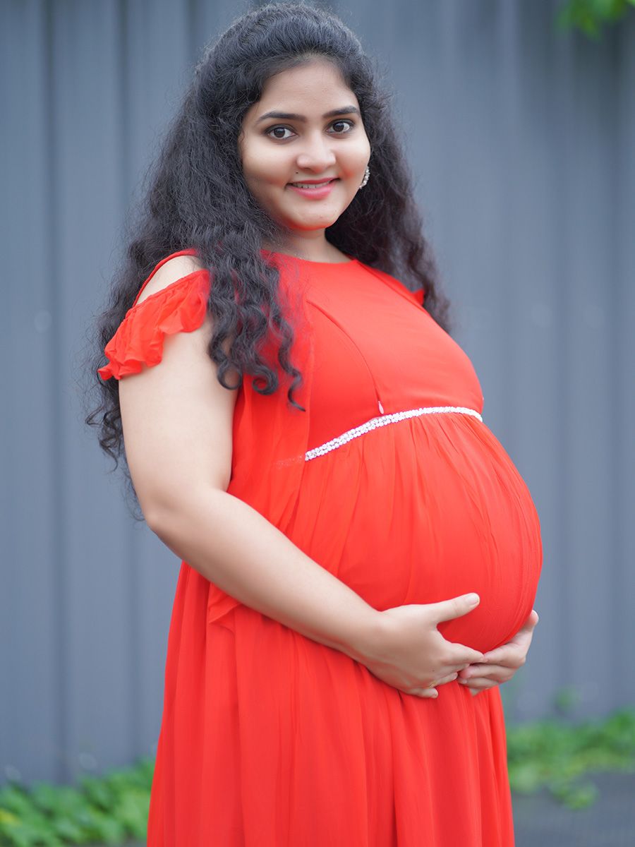 Maternity Fly Gown- Red