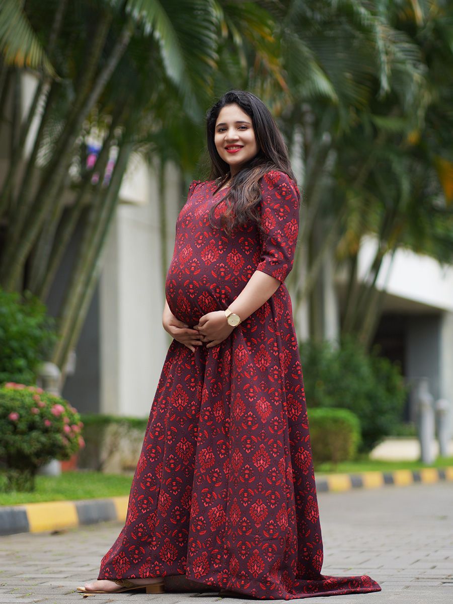 Maternity Photo gown- Maroon
