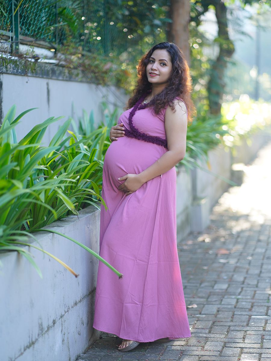 Maternity Photo Gown- lilac pink