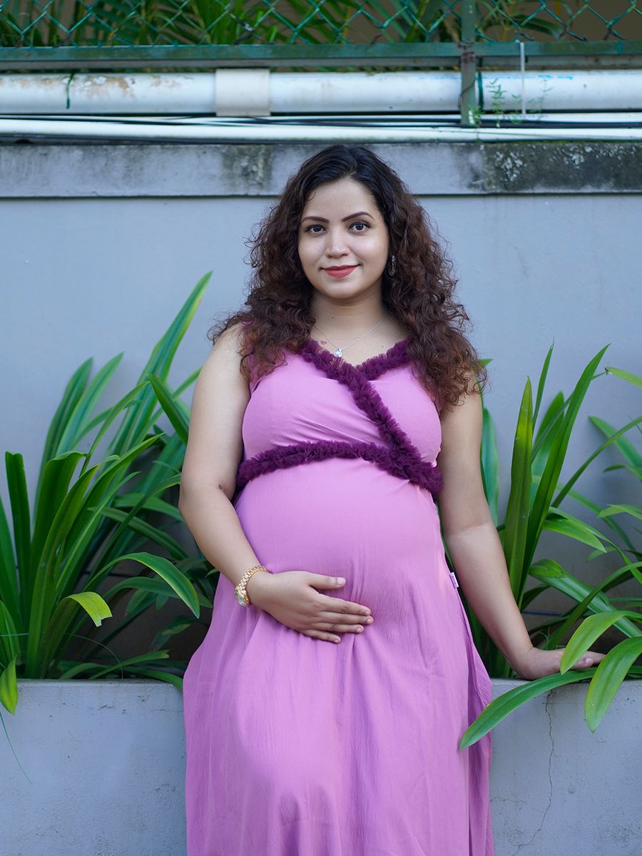 Maternity Photo Gown- lilac pink