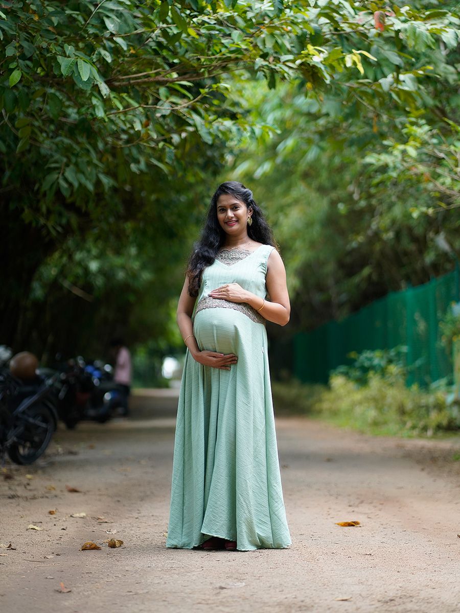 Photoshoot Gown Pista Green