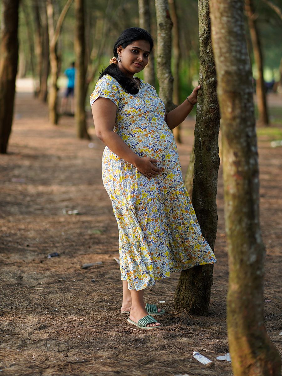 Maternity Short Night Gown- Joelle White