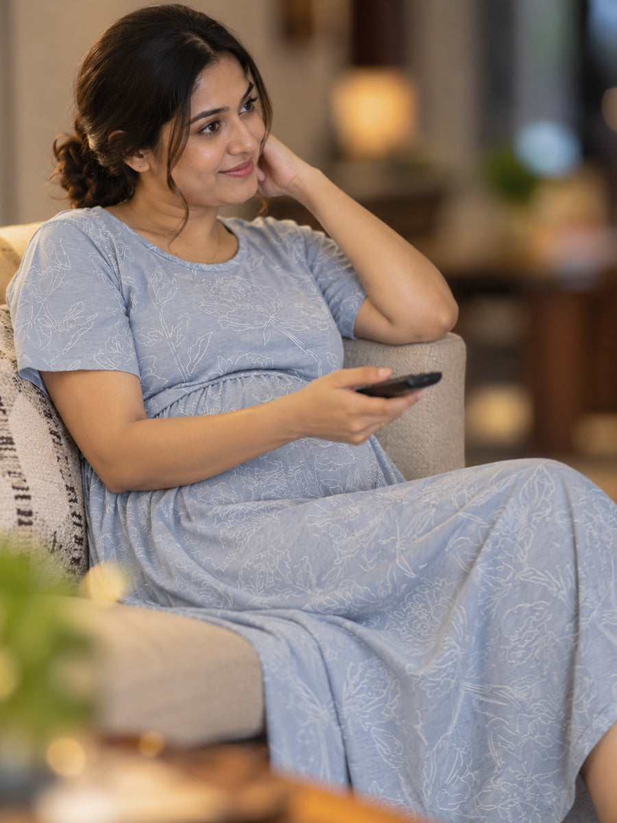 Ziva Zipless Maternity & Feeding Knitted Dress with Adjustable Waist Tie & Side Pocket | Soft Powder Blue White Floral Line Print