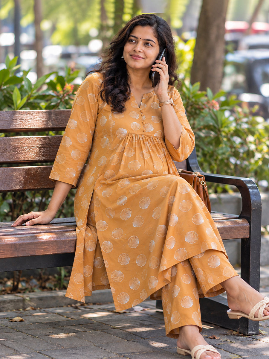 Ziva Maternity & Feeding Cotton Co-ord Set with Side Zips & Pockets – Warm Orange Yellow Seashell Print
