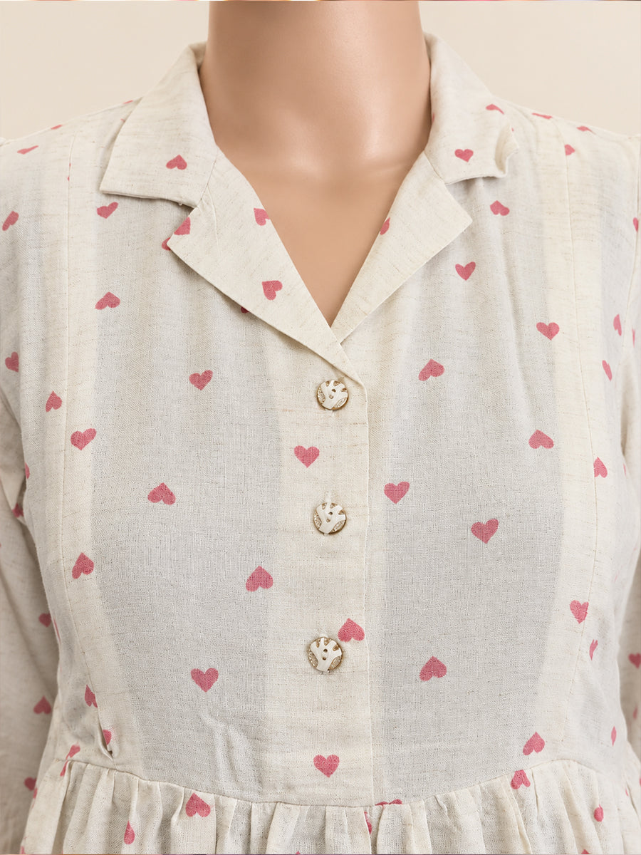 Ziva Premium Viscose Linen Maternity & Feeding Dress with Notched Collar, Concealed Zips & Side Pocket | Soft Cream Dusty Rose Heart Print