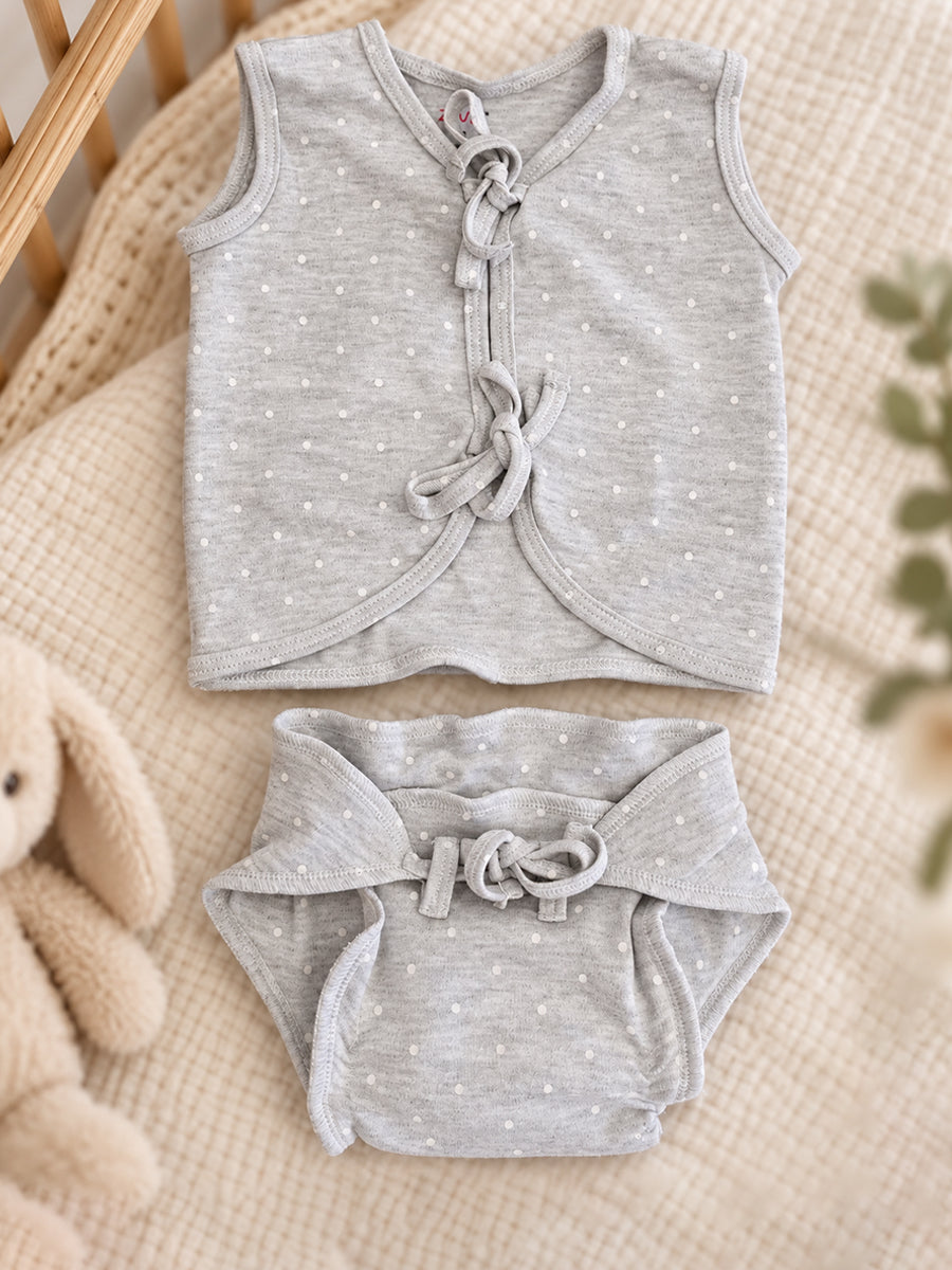 Ziva Newborn Knitted Cotton Front Open Tie Jabla with Tie Nappy – Heather Grey Polka Dot