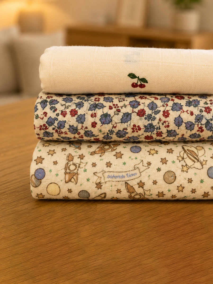 Ziva Premium Cotton Muslin Cloth – 3 Pieces | 100 × 100 cm Extra Large | Soft, Breathable & Multipurpose | Assorted Prints | Print Included: Small Cherry