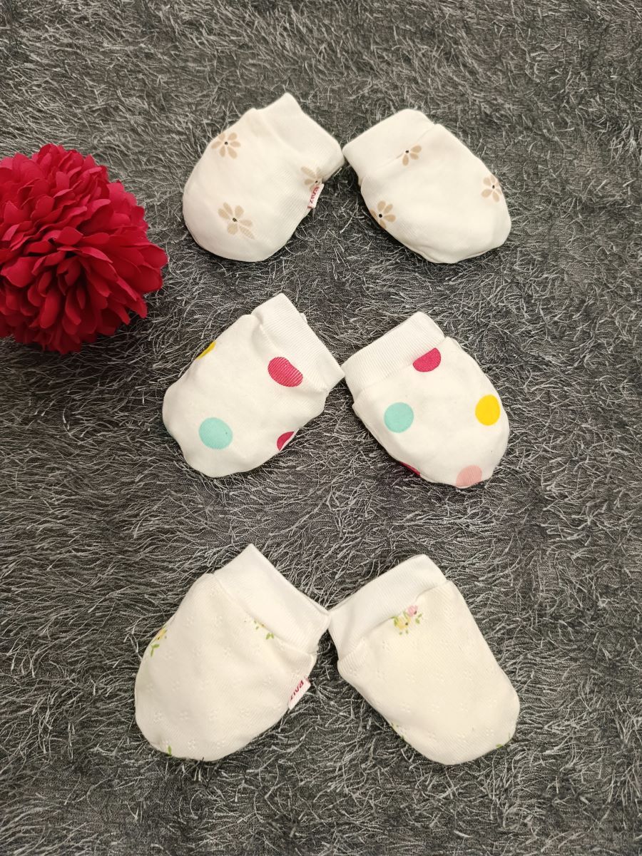Baby Mittens  3pcs pack Girl