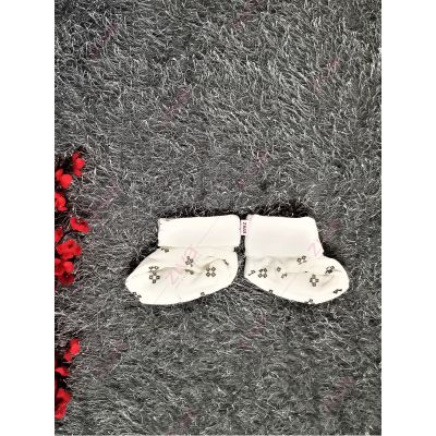 Square Cap/ Mitten/ Bootie