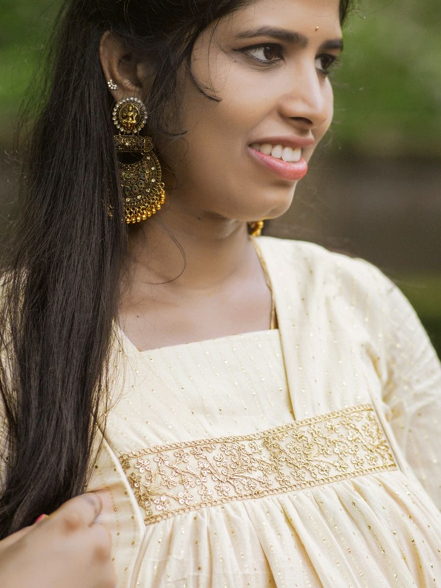 Maternity Midi Onam Festive Dress Cleta Cream Lines